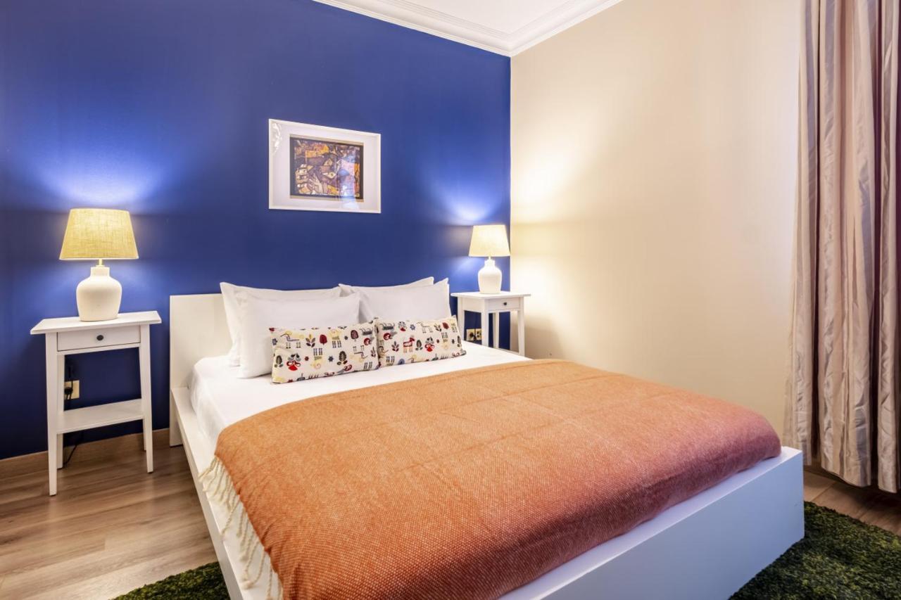 Apartamento Captivating Flat With Balcony Near Besiktas Pier Estambul Exterior foto